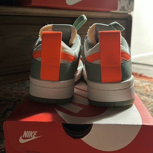 Brand New Womens Nike Dunk Low Disrupt - Picture 4 of 8